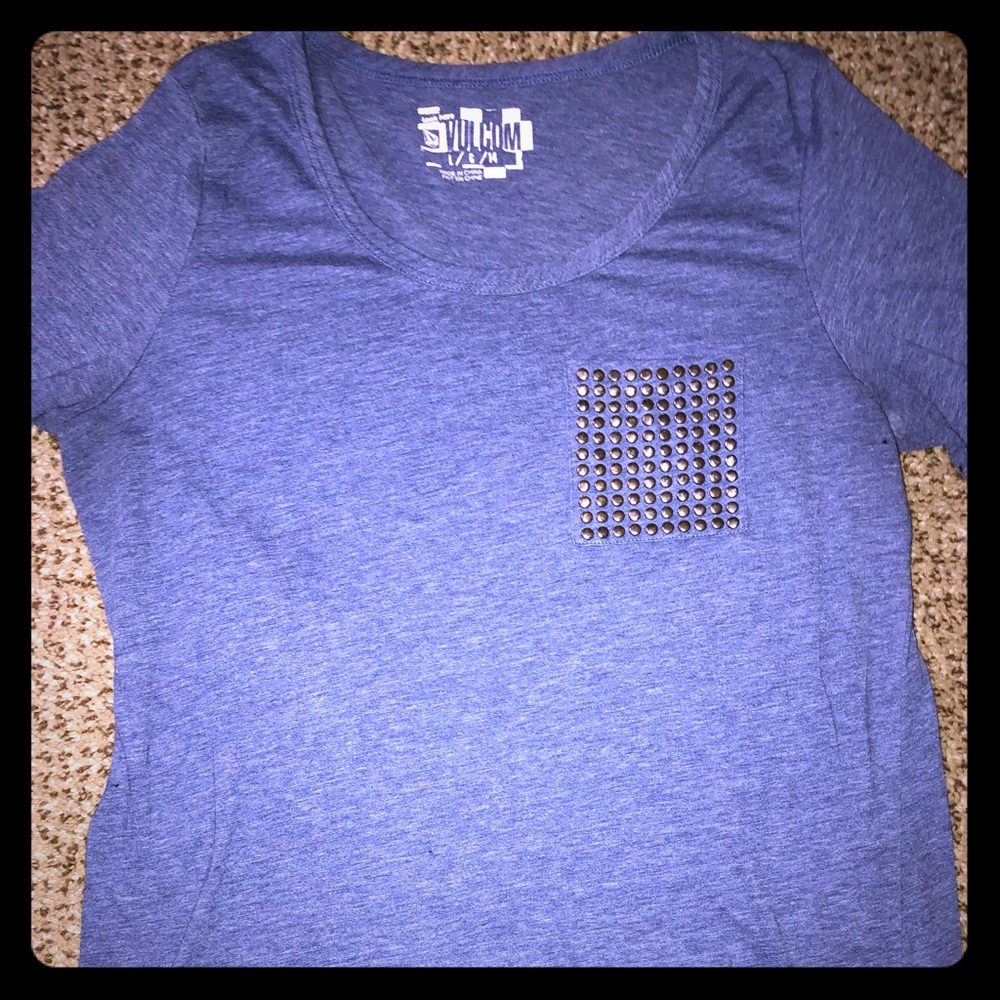 Volcom blue quarter length T